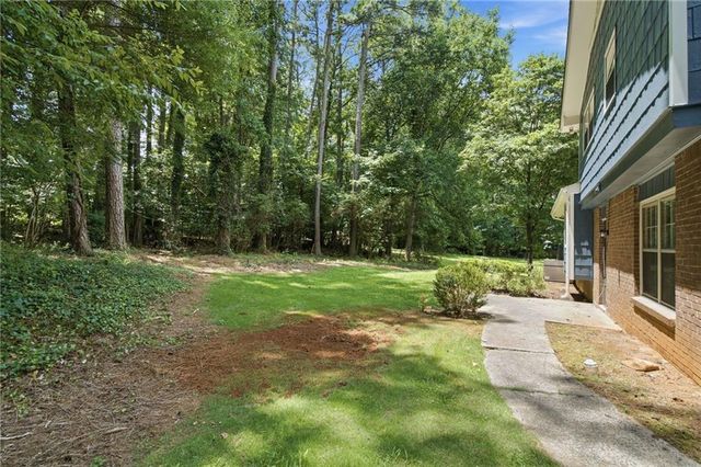 1750 Lamancha Drive, Lawrenceville, GA 30044
