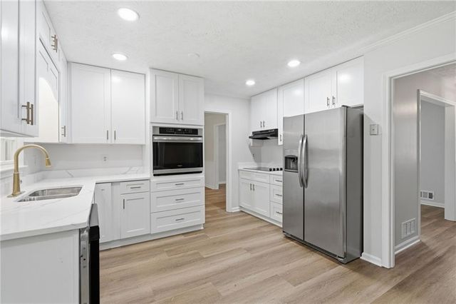 1750 Lamancha Drive, Lawrenceville, GA 30044