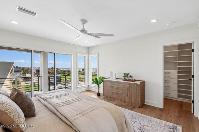 26 20TH Avenue N, Jacksonville Beach, FL 32250