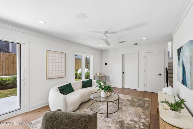 26 20TH Avenue N, Jacksonville Beach, FL 32250