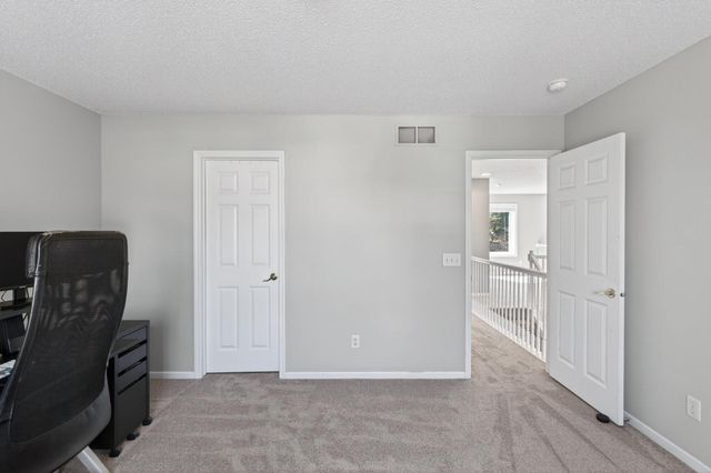 19182 Ismay Court, Lakeville, MN 55044