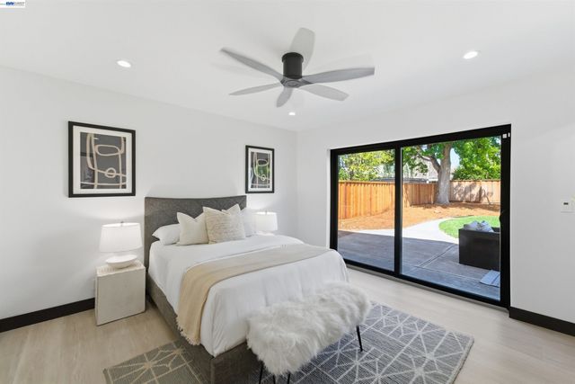 884 S Mary, Sunnyvale, CA 94087