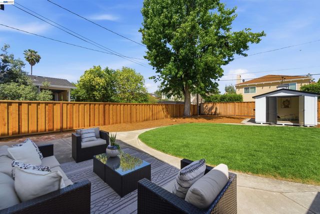 884 S Mary, Sunnyvale, CA 94087