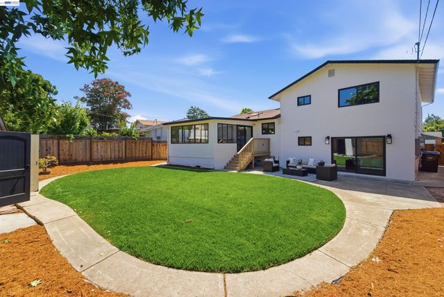 884 S Mary, Sunnyvale, CA 94087