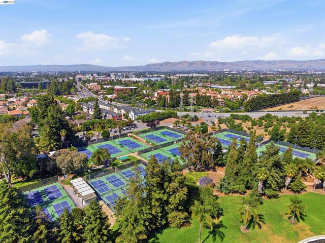 884 S Mary, Sunnyvale, CA 94087
