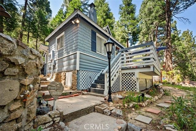 27048 State Highway 189, Blue Jay, CA 92317