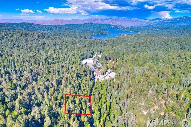 27048 State Highway 189, Blue Jay, CA 92317