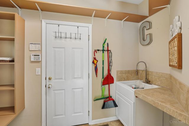 7796 Deer Crossing Drive, Deerfield Twp., OH 45040
