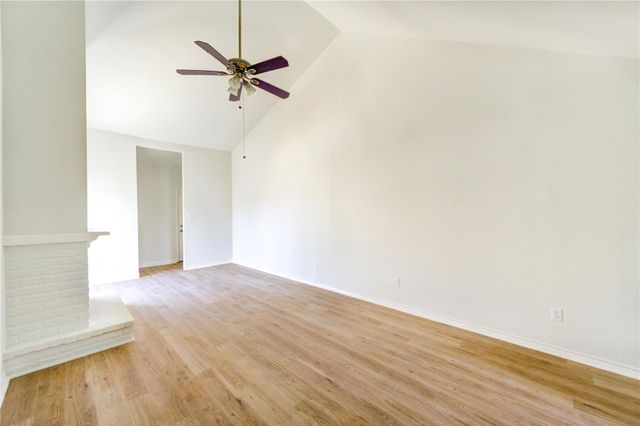 6401 Deihl Road 505, Houston, TX 77092