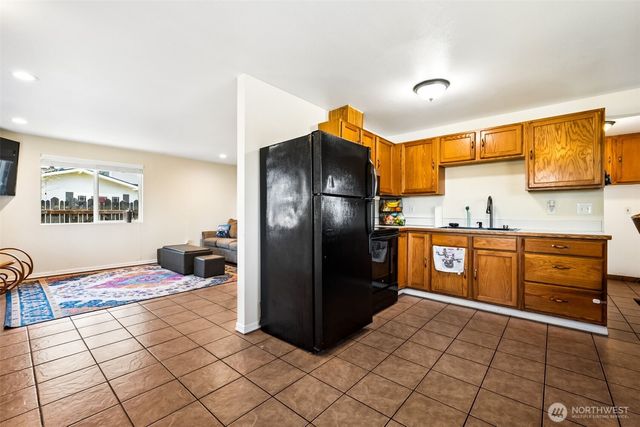 405 E Bellevue Avenue, Shelton, WA 98584