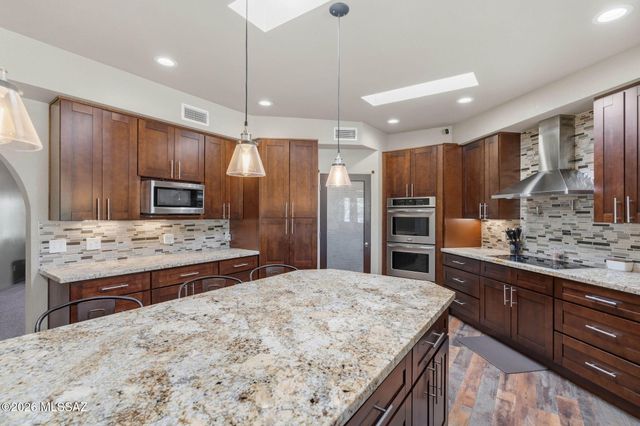 10280 N Quail Lane, Tucson, AZ 85742