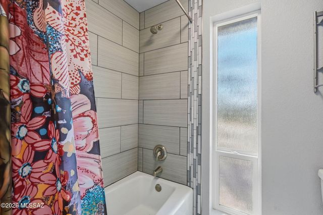 10280 N Quail Lane, Tucson, AZ 85742