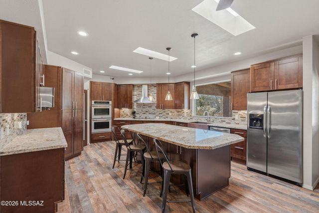 10280 N Quail Lane, Tucson, AZ 85742