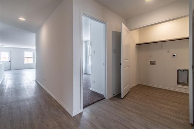 2302 Medusa Dr, Portland, TX 78374