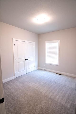 3919 Valley Forge Drive, Blue Springs, MO 64014