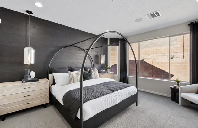 18 Calle Calido, Santa Fe, NM 87508