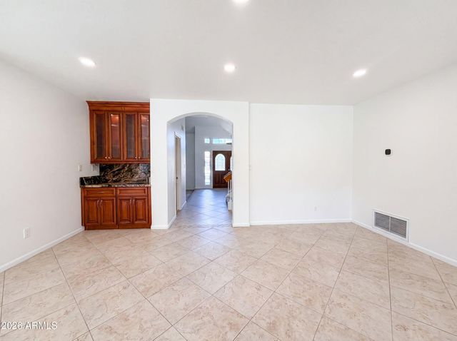 13816 N 50TH Street, Scottsdale, AZ 85254