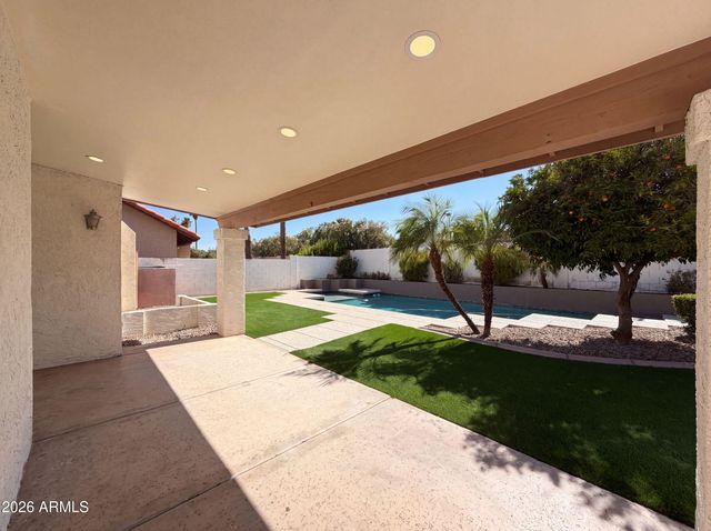 13816 N 50TH Street, Scottsdale, AZ 85254