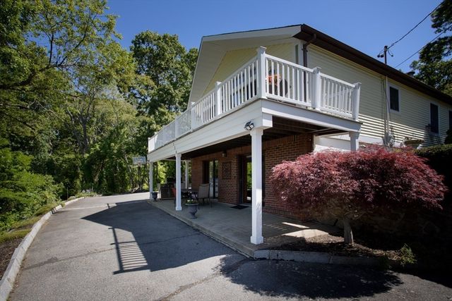 120 Millard St, Fall River, MA 02720