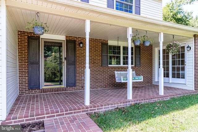 10507 CAVALCADE ST, Great Falls, VA 22066