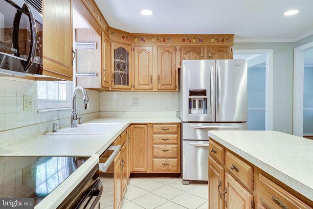10507 CAVALCADE ST, Great Falls, VA 22066