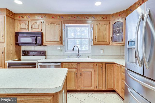 10507 CAVALCADE ST, Great Falls, VA 22066