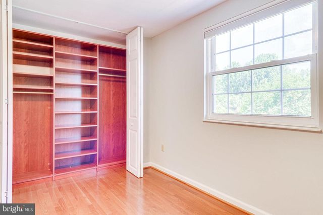 10507 CAVALCADE ST, Great Falls, VA 22066