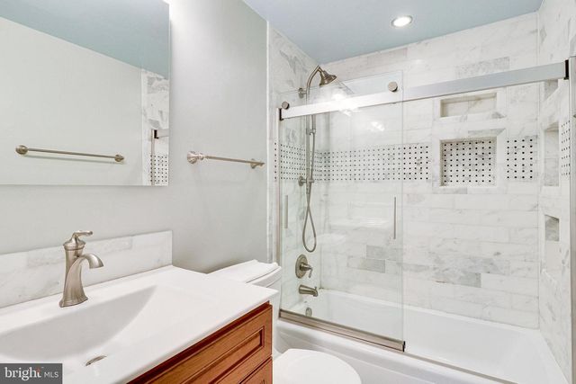 10507 CAVALCADE ST, Great Falls, VA 22066