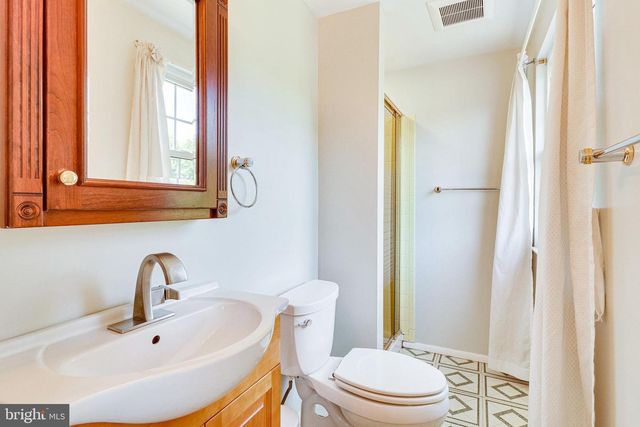 10507 CAVALCADE ST, Great Falls, VA 22066