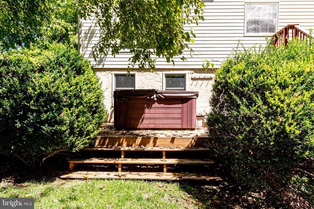 10507 CAVALCADE ST, Great Falls, VA 22066