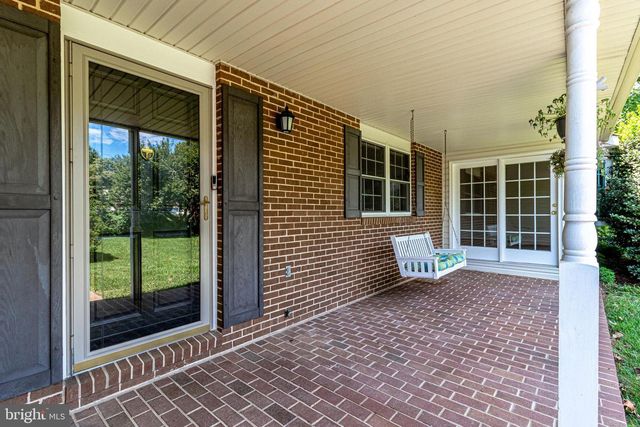 10507 CAVALCADE ST, Great Falls, VA 22066