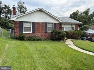 2807 CURTIS DR, Temple Hills, MD 20748