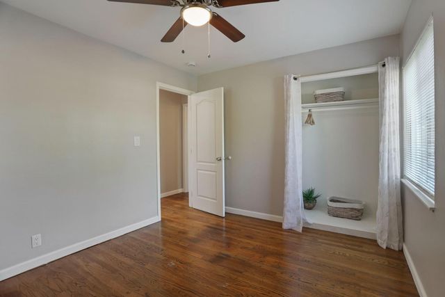 2966 W Euclid Ave, Stockton, CA 95204