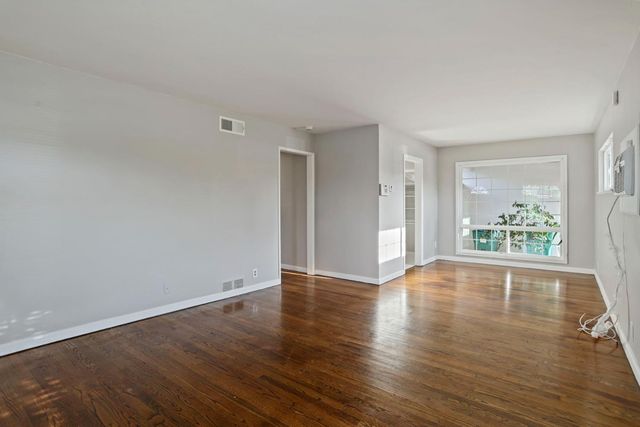 2966 W Euclid Ave, Stockton, CA 95204