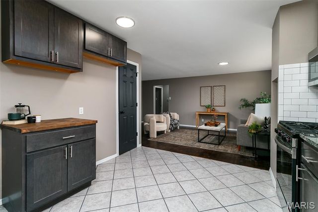 1920 David Drive, Florissant, MO 63031