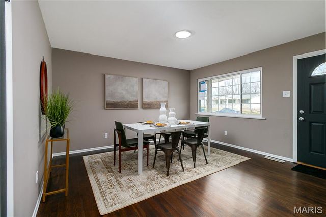 1920 David Drive, Florissant, MO 63031