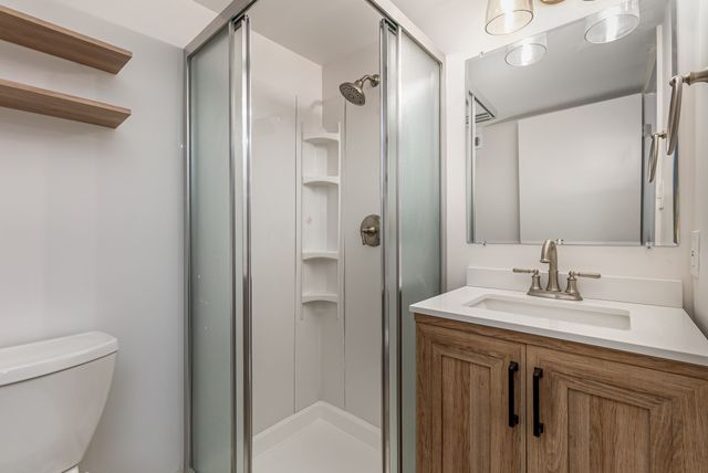 2702 Nodyne Dr, Nashville, TN 37214