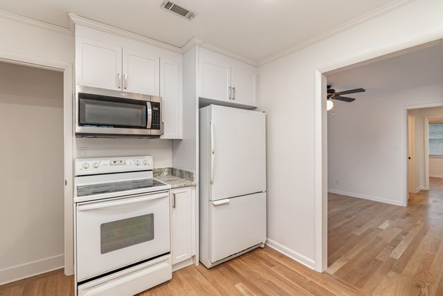 2702 Nodyne Dr, Nashville, TN 37214