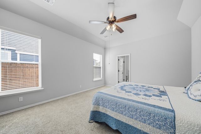 12014 E 108th Street N, Owasso, OK 74055