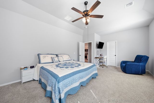 12014 E 108th Street N, Owasso, OK 74055