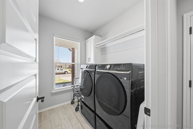 12014 E 108th Street N, Owasso, OK 74055