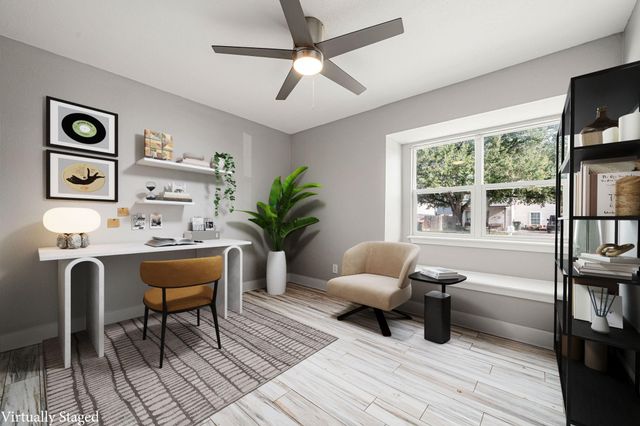 4902 Moody Reef Drive, Bacliff, TX 77518