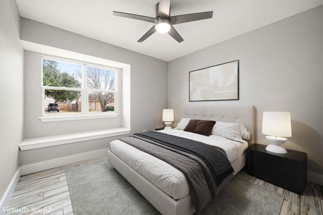 4902 Moody Reef Drive, Bacliff, TX 77518