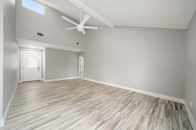 4902 Moody Reef Drive, Bacliff, TX 77518