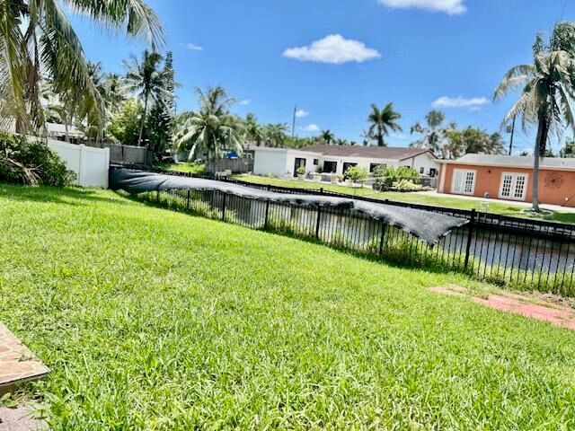 1912 NW 38th Street, Oakland Park, FL 33309