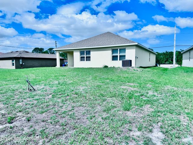 2158 Jupiter Boulevard SW, Palm Bay, FL 32908