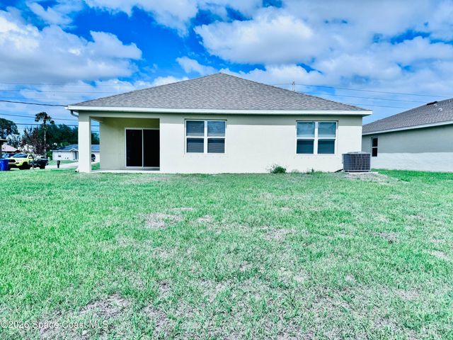 2158 Jupiter Boulevard SW, Palm Bay, FL 32908