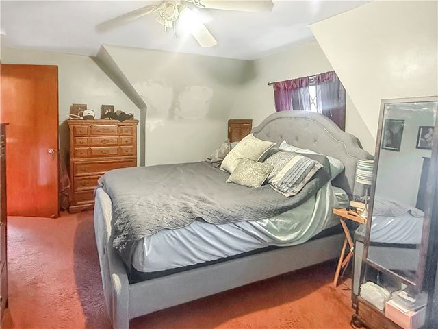 915 Liberty St, Mckees Rocks, PA 15136