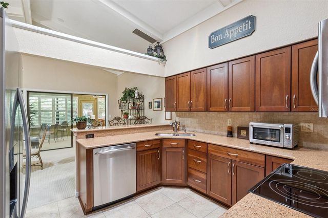 1748 LAKE MARION DRIVE, Apopka, FL 32712