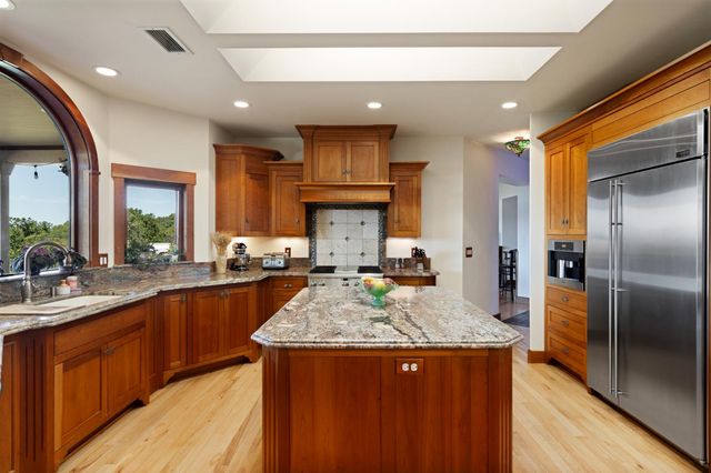 1992 Rabbit Ridge Rd, Somerset, CA 95684